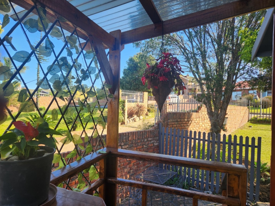 4 Bedroom Property for Sale in Rooi Rivier Rif Western Cape